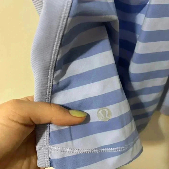 Lululemon Core Kicker Tank 4 - Picture 7 of 7